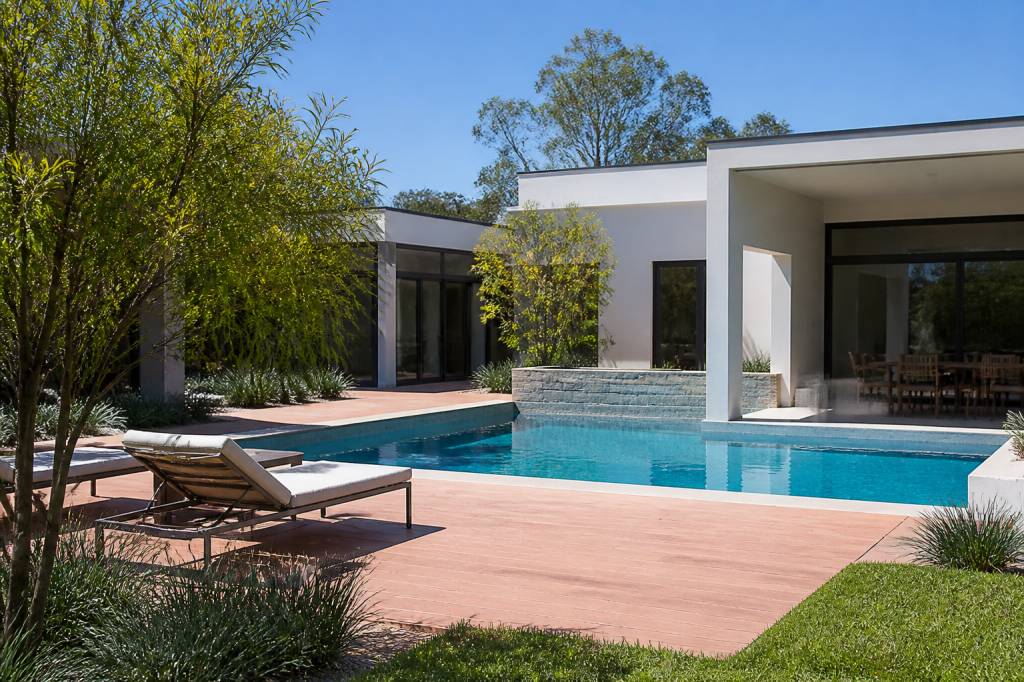 Designing a pool : idées et conseils pour concevoir une piscine élégante et fonctionnelle